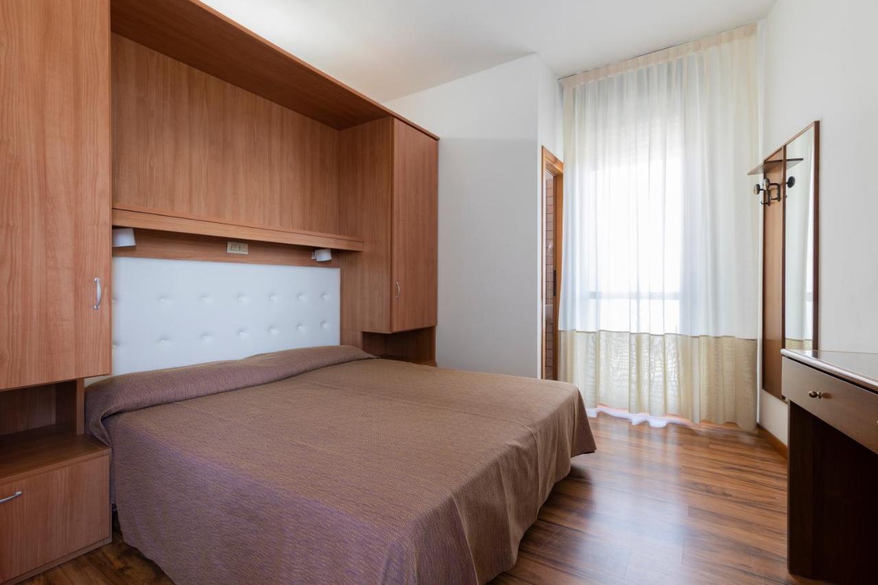 Hotel President Τζεσόλο Λίντο Εξωτερικό φωτογραφία