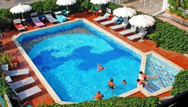 Hotel President Τζεσόλο Λίντο Εξωτερικό φωτογραφία