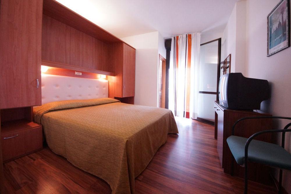 Hotel President Τζεσόλο Λίντο Εξωτερικό φωτογραφία